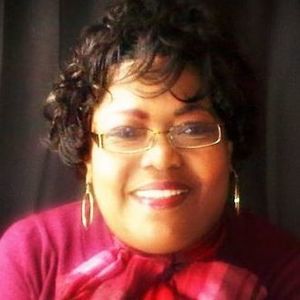 Meet your Posher, Iris